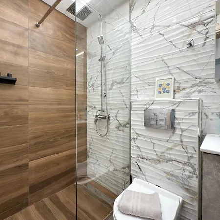 Dragoumi Ioli Lägenhet