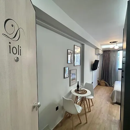 Dragoumi Ioli Lägenhet *